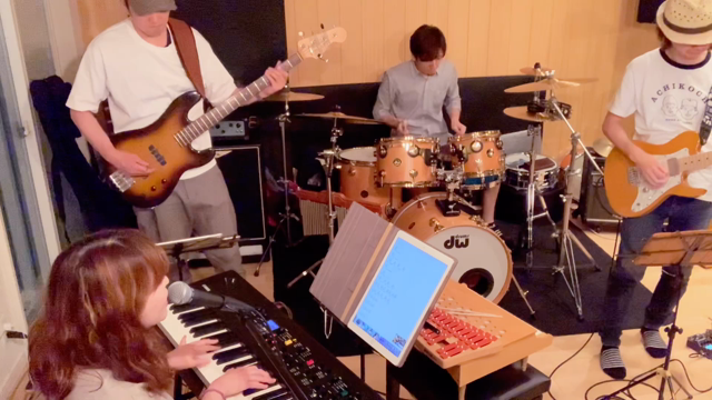 明日は立石純子ちゃんと配信ライブ✨の記事動画