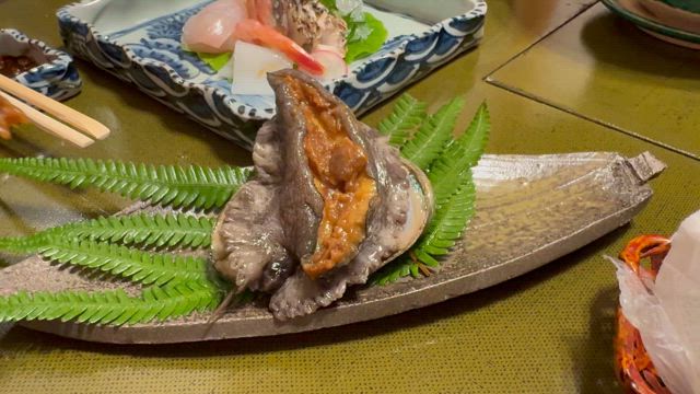 貸切風呂と海の幸を満喫の記事動画