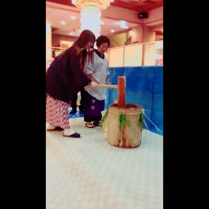 新年のご挨拶です\(//∇//)\♡の記事動画