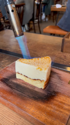 お仕事のごほうび♡とろっとろカリカリ至福のチーズケーキ♡の記事動画