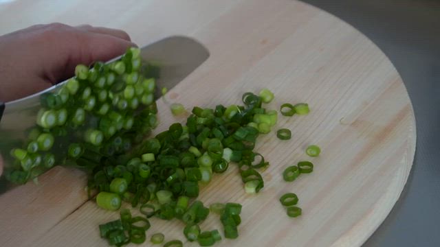 【暮らしランクアップ】ついに手を出してしまった…この冬買ってよかった3つのキッチン用品！の記事動画