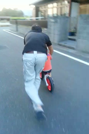 息子っちとバイクの記事動画