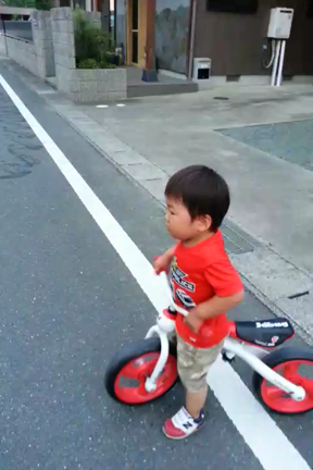 息子っちとバイクの記事動画
