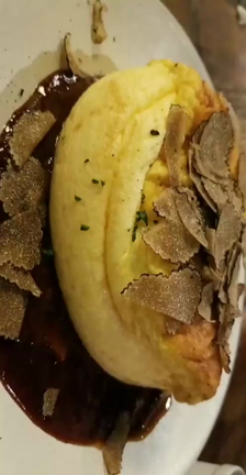 期間限定のトリュフかけ放題ふわとろオムレツを食べてきました！の記事動画
