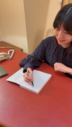 【台湾翻訳本発売】私が子どもだった頃、親にかけてほしかったの記事動画