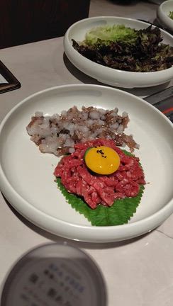【子連れ韓国④】焼肉　黄金牧場と明洞の屋台の記事動画