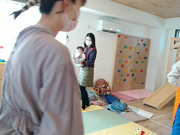 動物のベビーサインレッスン！手作りおもちゃとぬいぐるみで盛り上がる！の記事動画