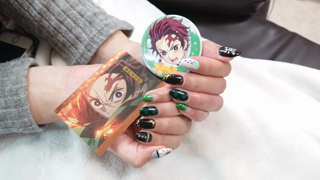 鬼滅の刃ネイルの記事動画