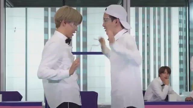 どんどんなんかくるの記事動画
