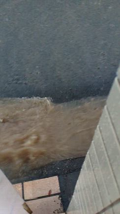 千葉県記録的豪雨の記事動画