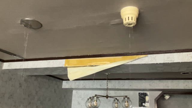 2024/02/17 店内水漏れ発生のため臨時休業m(_ _)mの記事動画