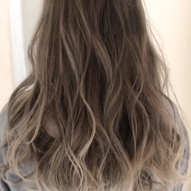 シナモングレージュの画像