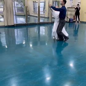 講師紹介の画像