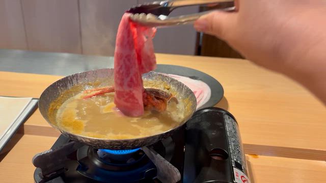 モリタ雲丹五郎とBARで祝うバースデーの記事動画