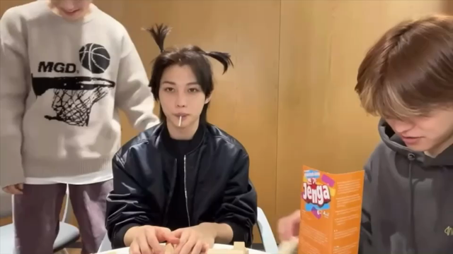 バッドポクスンアクラブ-배드복승아클럽-の記事動画
