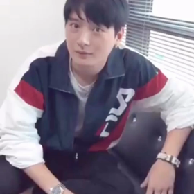 200501 JJ88 twiの画像