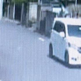 草履で運転の画像