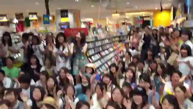 タワレコ in アミュプラザ博多店の記事動画