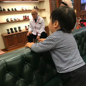 2歳4ヶ月8日目〜たいせつな靴屋さん〜の画像