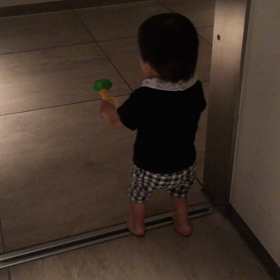 1歳8ヶ月29日目〜歩くスピード〜の画像