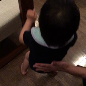 1歳4ヶ月2日目〜少しずつ歩けそうになってきました〜の画像