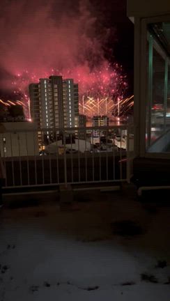 花火の夜の記事動画