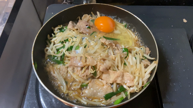 ビリ飯の記事動画
