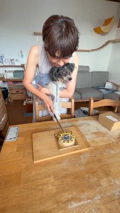 みるく氏15歳おめでとう❣️一緒にケーキ入刀❣️の記事動画