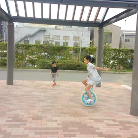 一輪車の画像