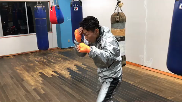 小笠原梢太 明日計量！ 東日本新人王 決勝戦の記事動画