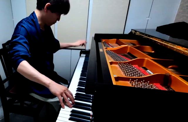 ご入学、進級おめでとうございます♪の記事動画