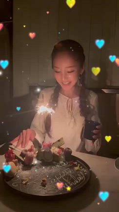 My birthday dinner...幸の記事動画