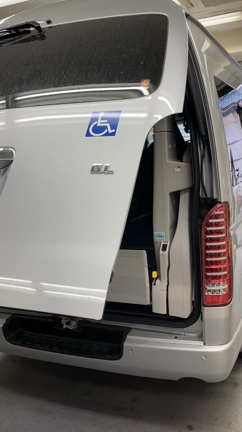 ホンダ CR-V、トヨタ ハイエース作業完了しました^ ^の記事動画