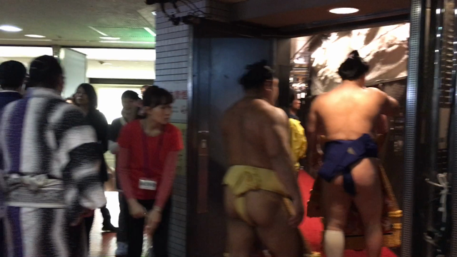 大相撲 大阪場所の記事動画