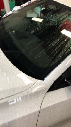 BMW 320d G20の記事動画