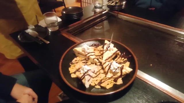 誕生パーティー「鉄板道場 多幸亭」の記事動画