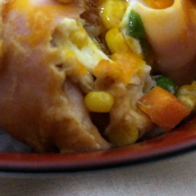 クロワッサンが上に立つものの画像