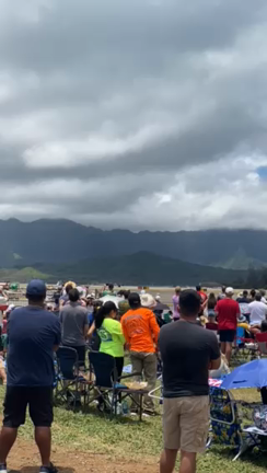 カネオヘのエアホースショーへご招待【動画あり】の記事動画