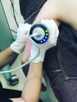 気になる二の腕を細くするには！?の記事動画