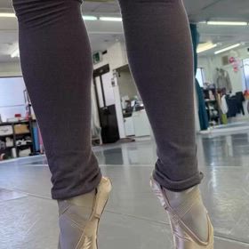 トゥシューズおろしたてのNEWでもすぐ踊れますの画像