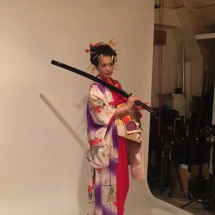 ビジュアル公開の記事動画