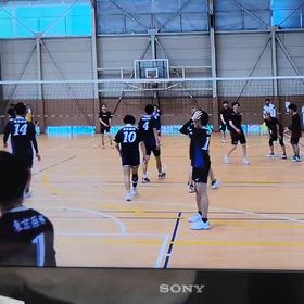 大学バレーの画像