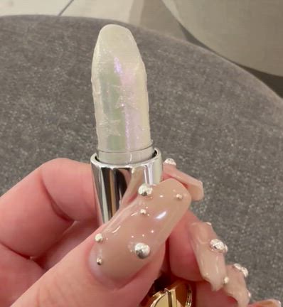 【DIORクリスマスコフレ2025】即完売！限定色のキラキラ”ダイヤモンドリップ”が可愛すぎる♡の記事動画
