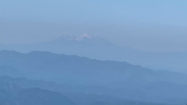 伊吹山頂より富士を望む――日本武尊の足跡と信長の薬草畑の記事動画
