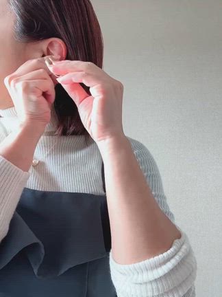 天才級！こっそり体型カバーしてくれる楽天で買った大人上品トップスの記事動画