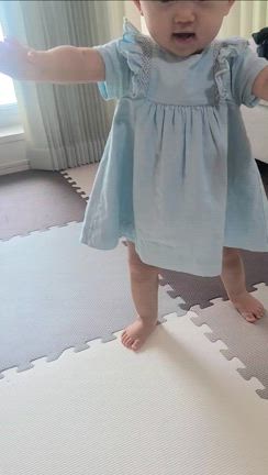歩きはじめましたの記事動画