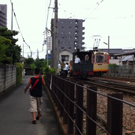 坊ちゃん列車　方向転換の画像