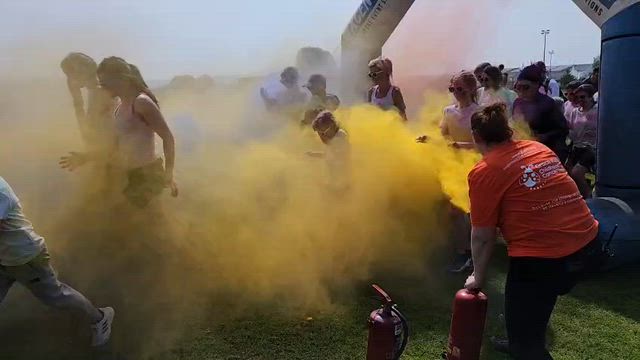 Colour up for kidsの記事動画