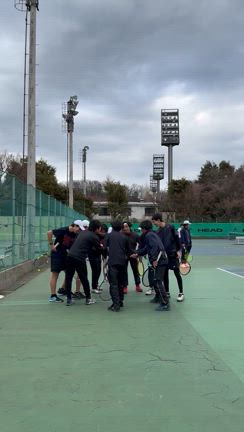 附属高校テニスクリニックの記事動画