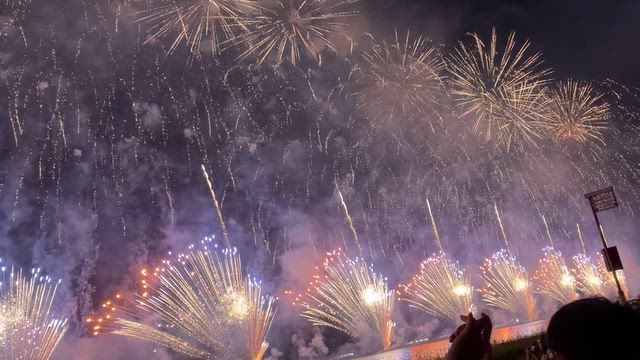 花火大会2026の記事動画